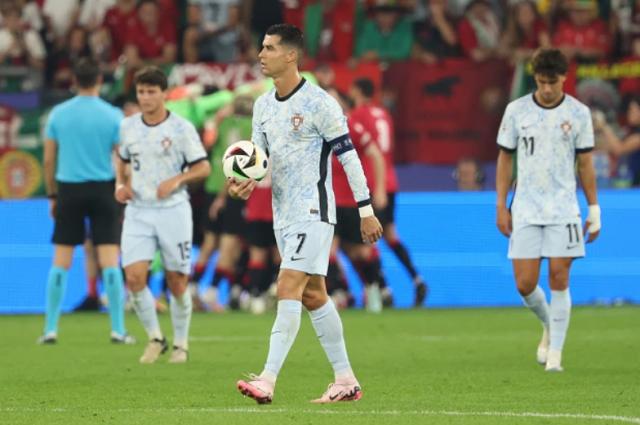 博鱼体育入口-安东尼奥·席尔瓦有罪 马丁内斯有错 葡萄牙夺冠难